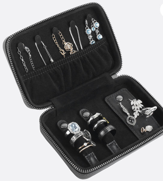 PIXIE MOOD BLAKE TRAVEL JEWLERY CASE