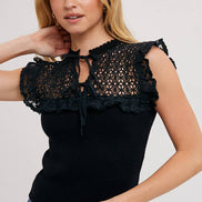 CONTRAST CROCHET KNIT TOP