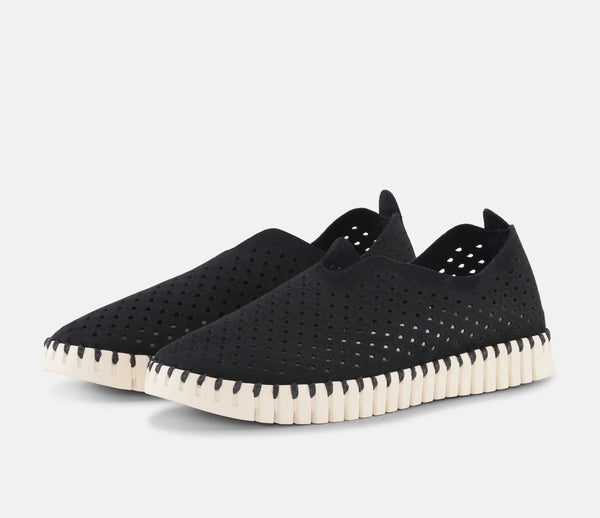 ILSE JACOBSEN TULIP FLATS WITH CUT OUTS