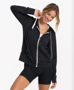 VUORI Halo Performance Hoodie 2.0
Women's DreamKnit™ Hoodie