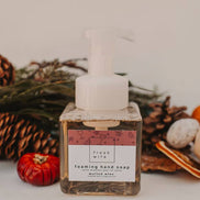 The fresh wife Mulled Wine Foaming Soap