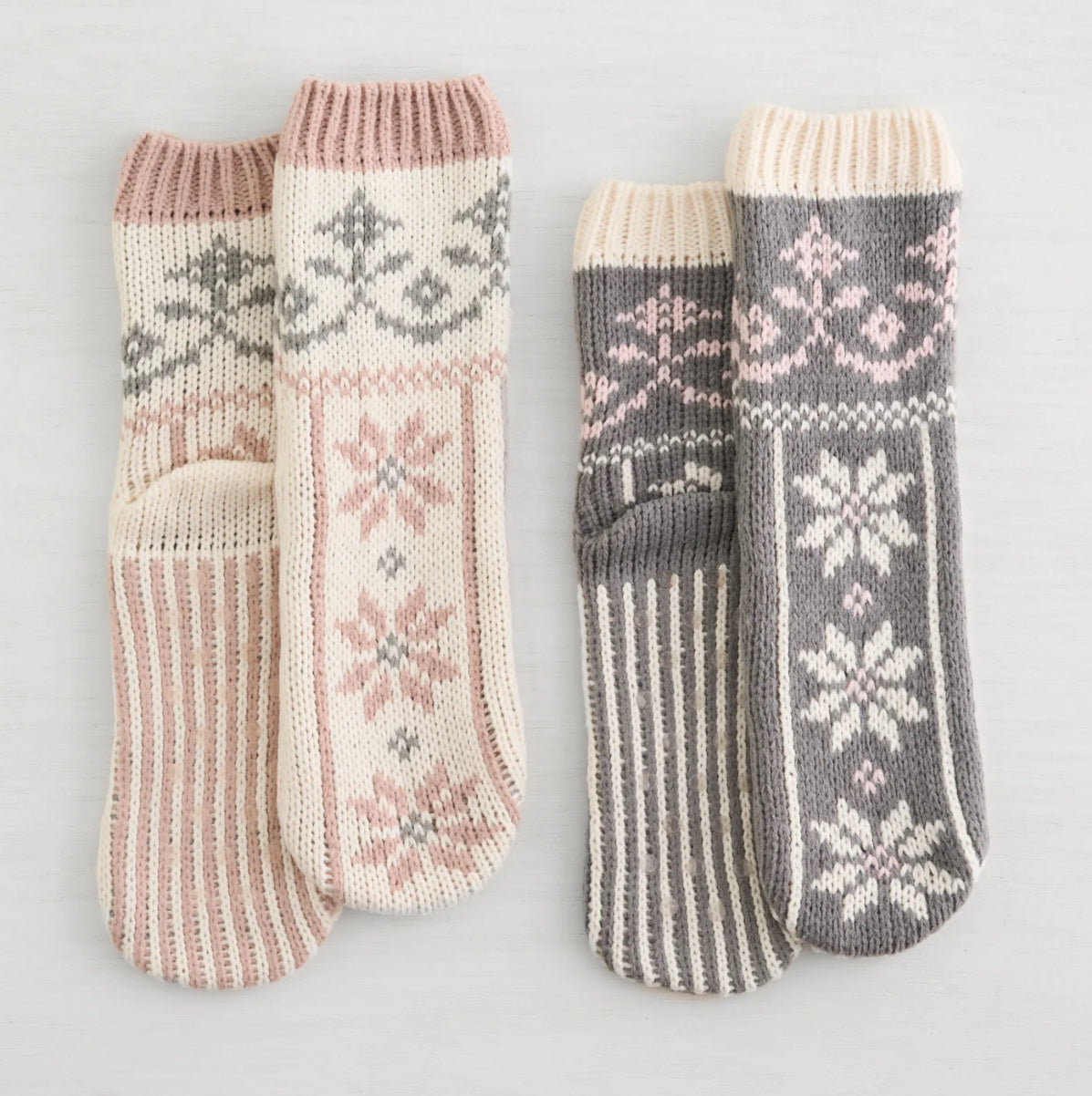 LEMON SNOWFALL SLIPPER SOCKS