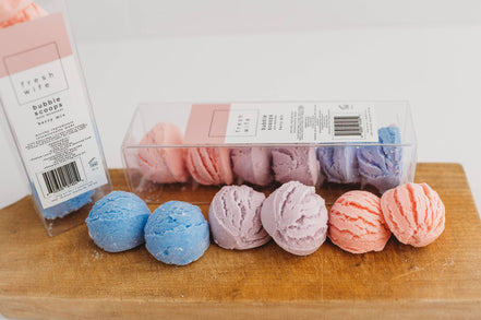THE FRESH WIFE Mini Bubble Scoops - Berry Mix