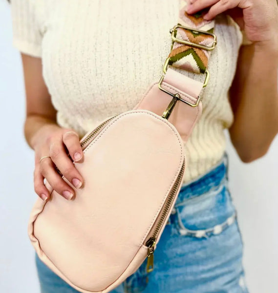 M&C SUTTON SLING CROSSBODY FANNY BAG