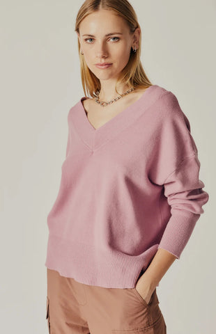 DELUC BLOSSOM OPEN BACK SWEATER