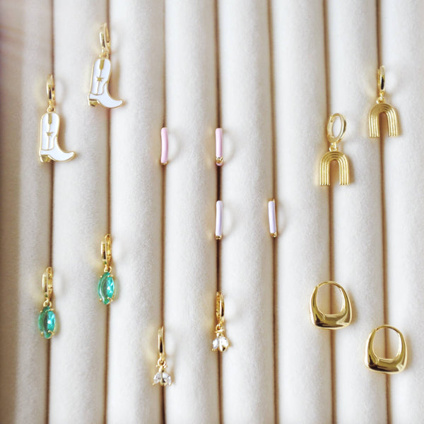 OH SO LOVELY Kataleya Cowboy Boot Huggie Hoop Earrings