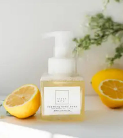 THE FRESH WIFE Pink Lemonade Foaming Soap