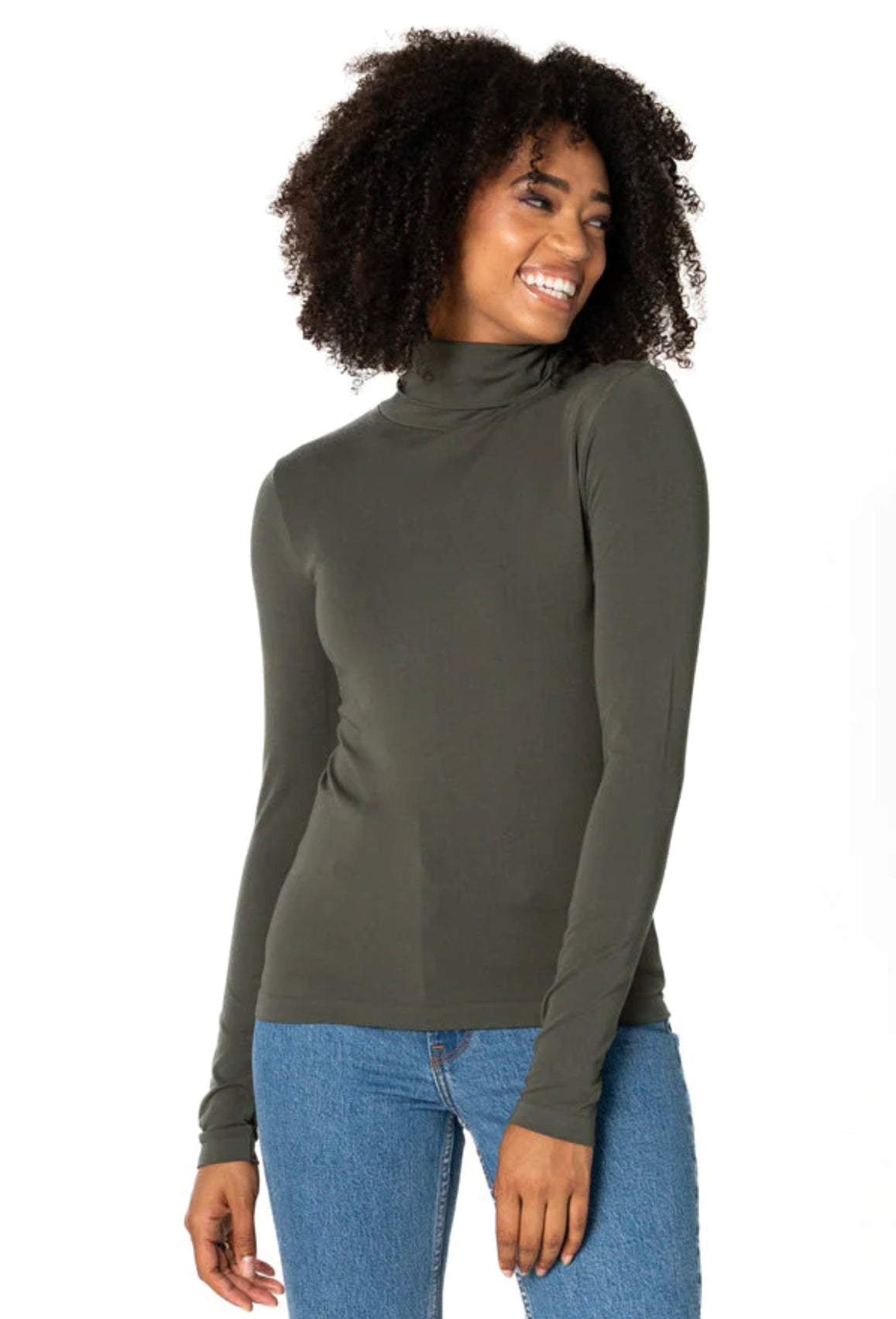 C'EST MOI BAMBOO SHORT TURTLE NECK