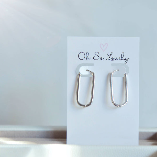 OH SO LOVELY Geneva long Rectangle Hoop