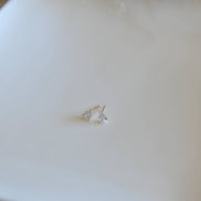 OH SO LOVELY Bonita year drop stud earrings