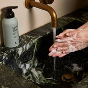 GUESTS ON EARTH Foaming Hand Soap Bulk Refill