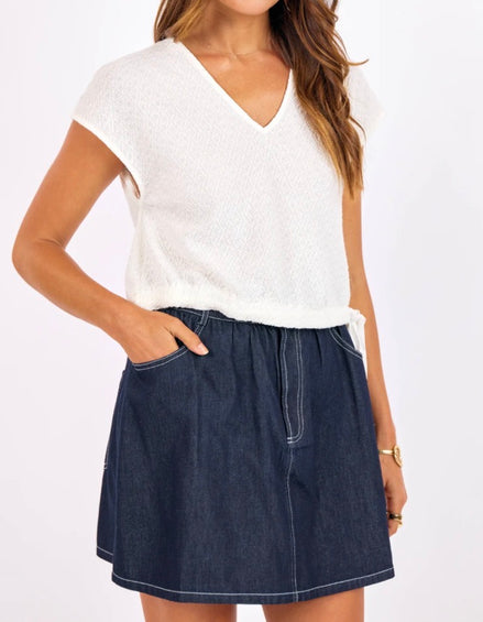 SAGE THE LABEL PURPOSE V NECK TOP