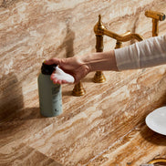 GUESTS ON EARTH Foaming Hand Soap Full-Woodlands