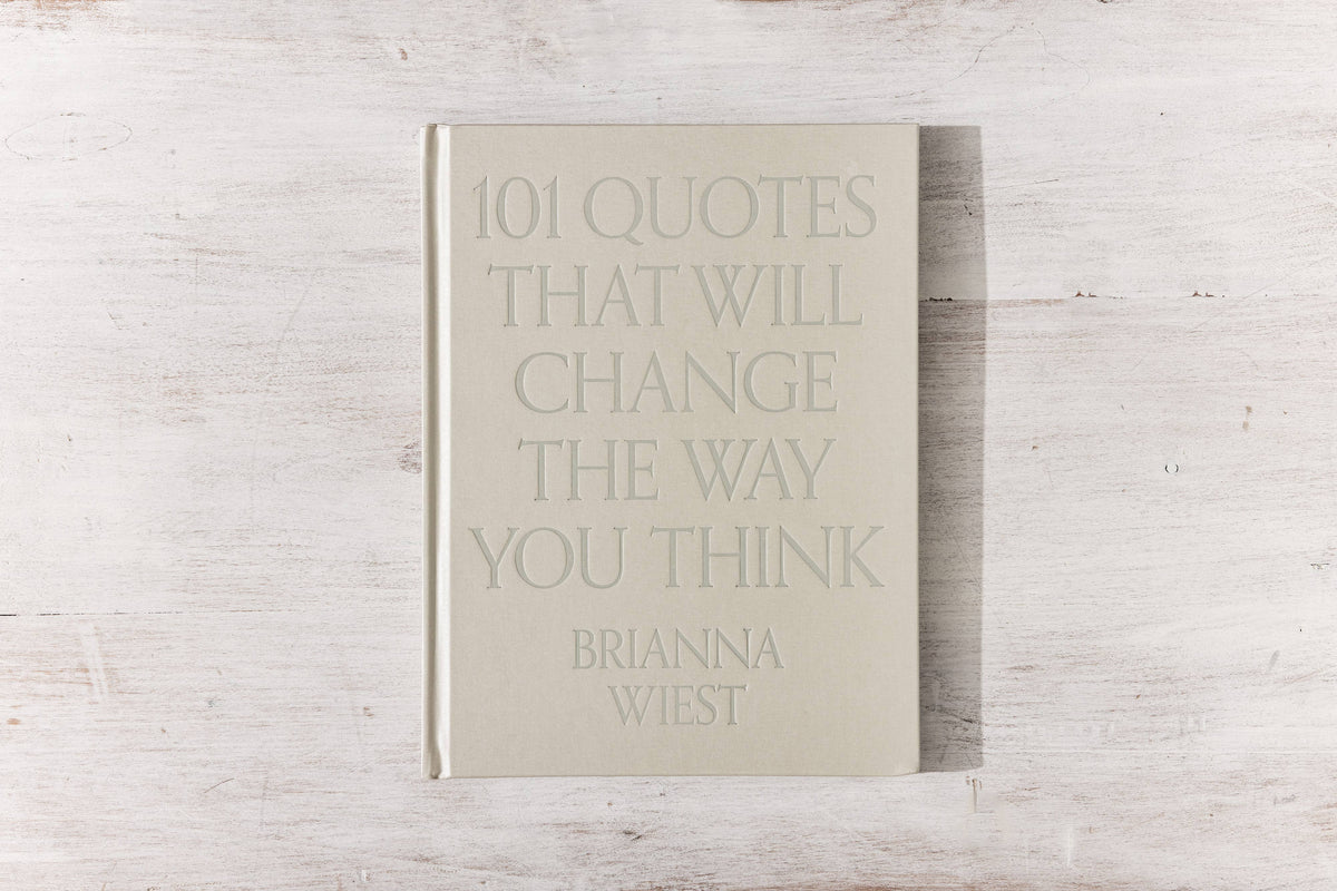 101 Quotes That Will Change The Way You Think - table book