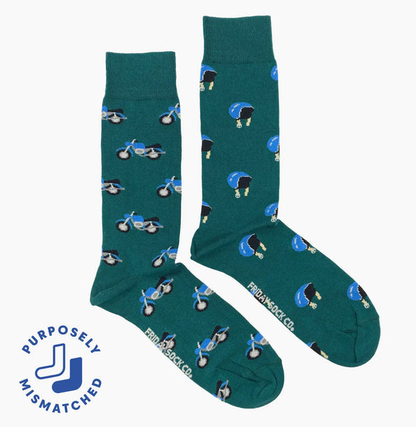 MEN’S FRIDAY TRAVEL ANIMALS, HOBBIES & MORE MISMATCHED SOCKS