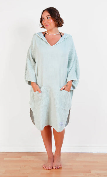 TOFINO THE COCOON | Women's Muslin Surf Poncho-ONE SIZE