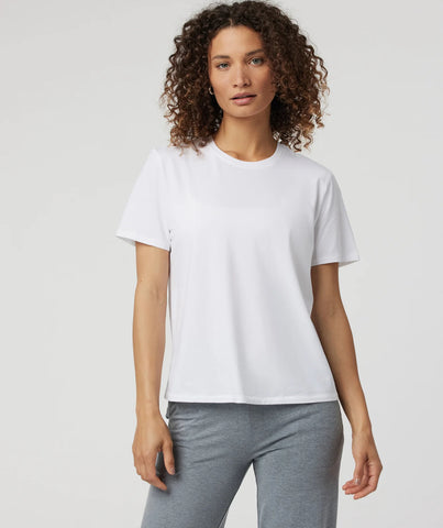 VUORI FEATHER TEE