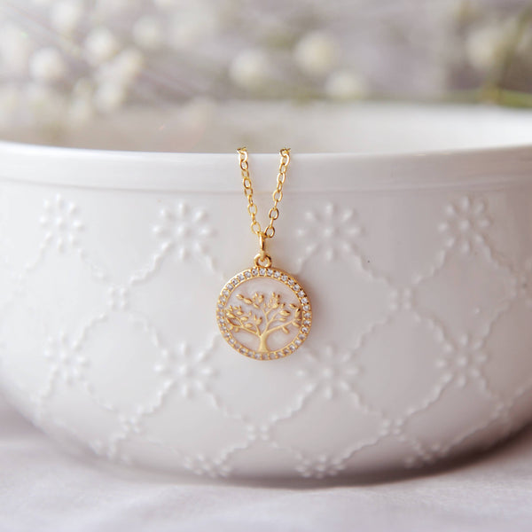 OH SO LOVELY Tree of life necklace