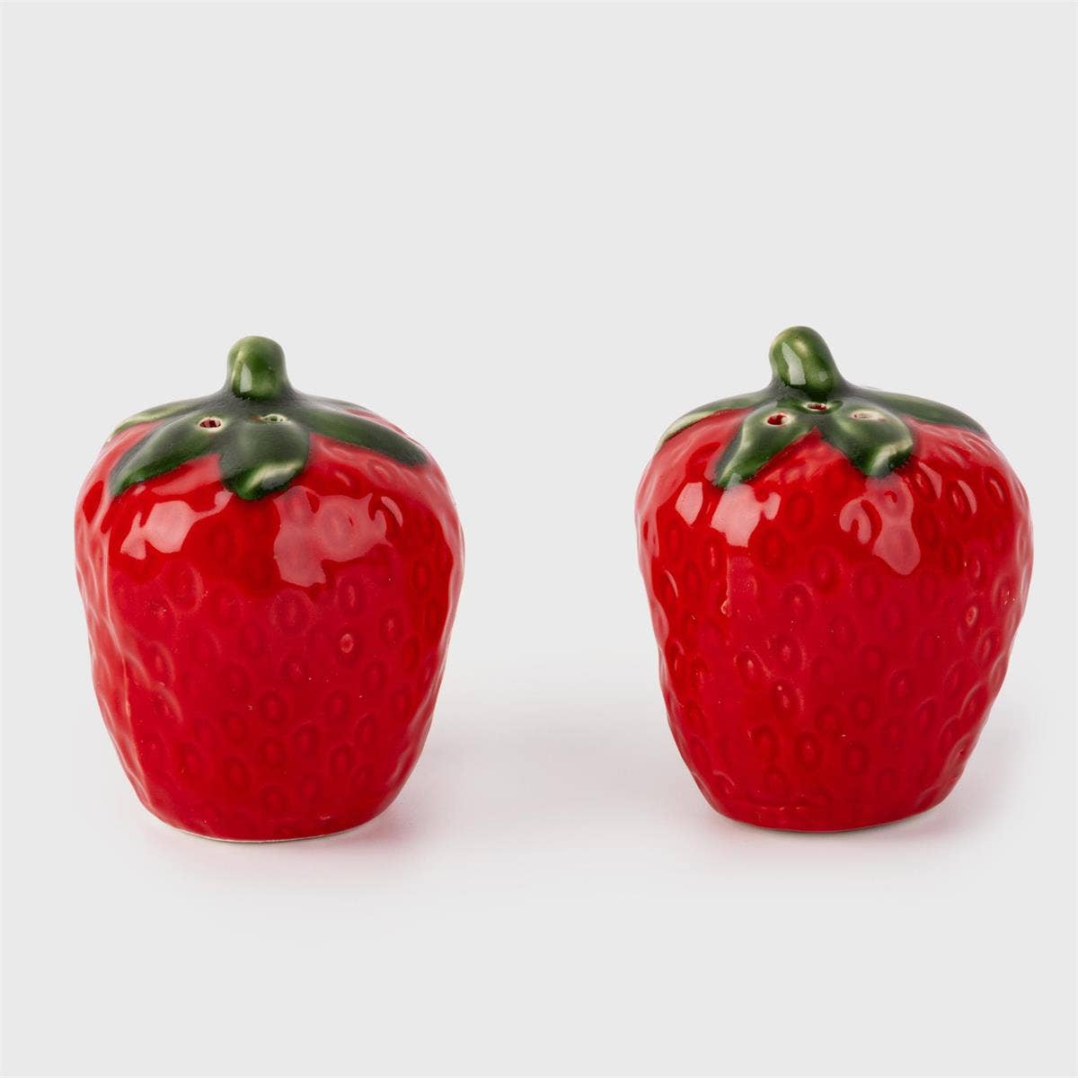 TRUU Strawberry Salt & Pepper Shakers, Set/2, 2