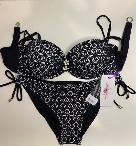 LAZYDAISYSWIMWEAR Streamlined Graceful Contour Elegance Bikini Set