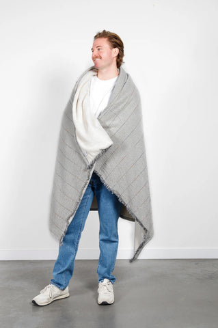 TOFINO THE EVEREST | Fleece Throw