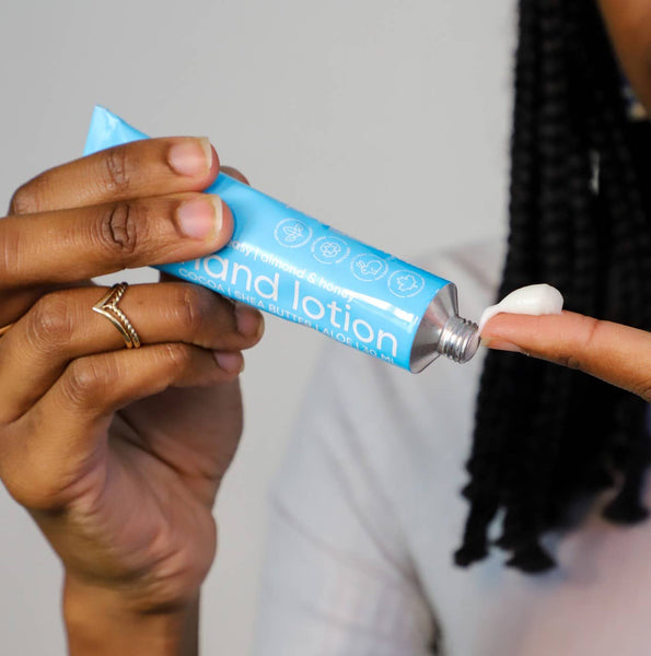 REBELS Hand lotion - ALMOND HONEY