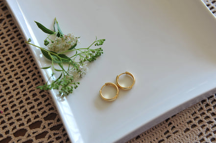 Oh So Lovely Lucia flat hoop