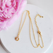 Oh So Lovely DAISY Necklace