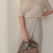 ELA LADY BAG WITH GOLD HARDWARE AND MAGNET