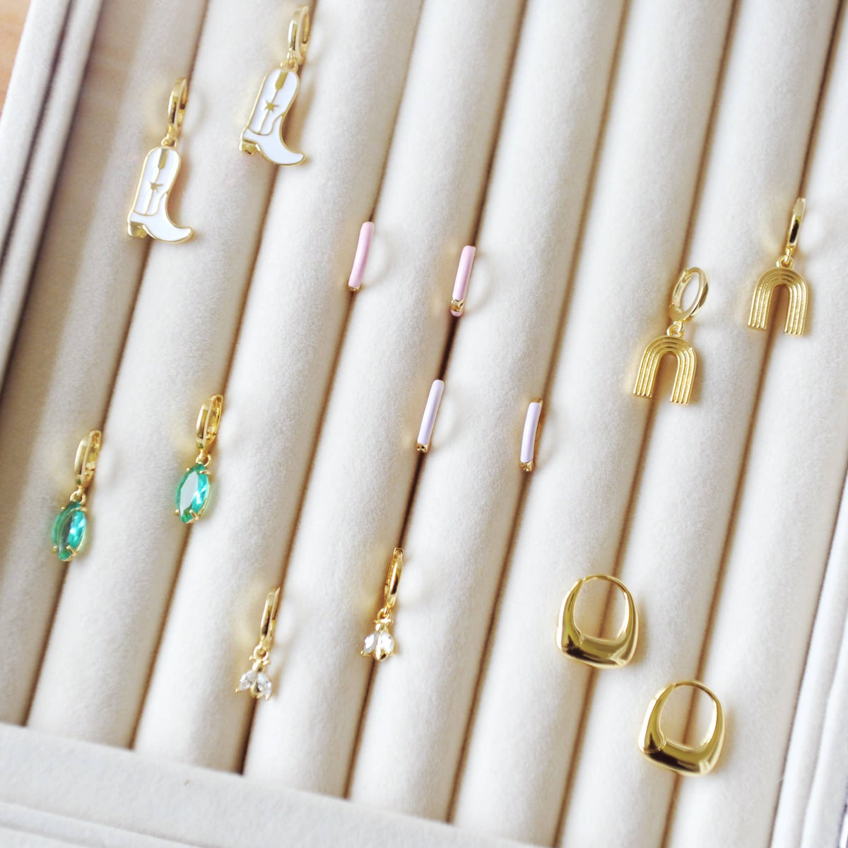 OH SO LOVELY Kataleya Cowboy Boot Huggie Hoop Earrings