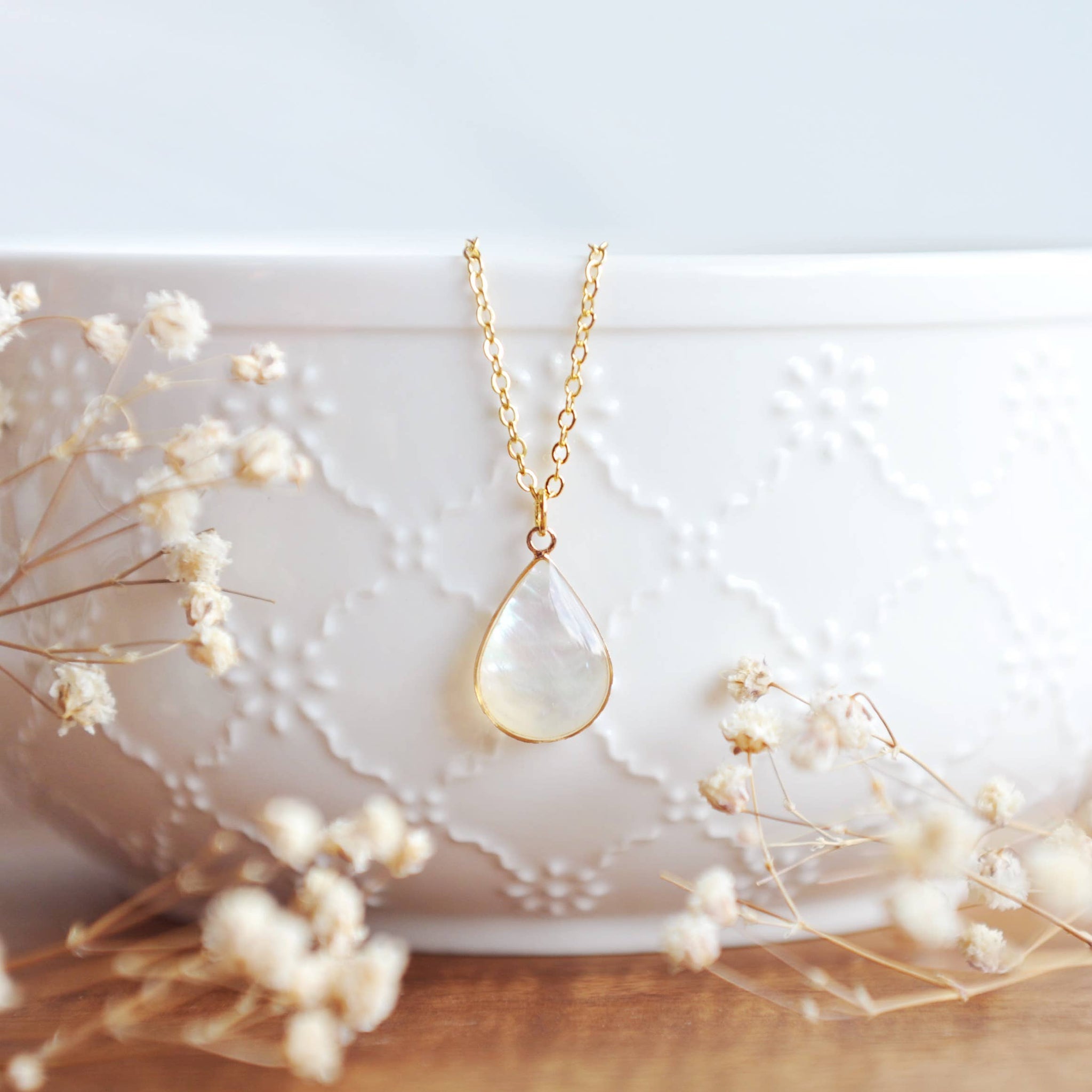 Oh So Lovely NADIA, Stunning Mother of pearl Charm Necklace