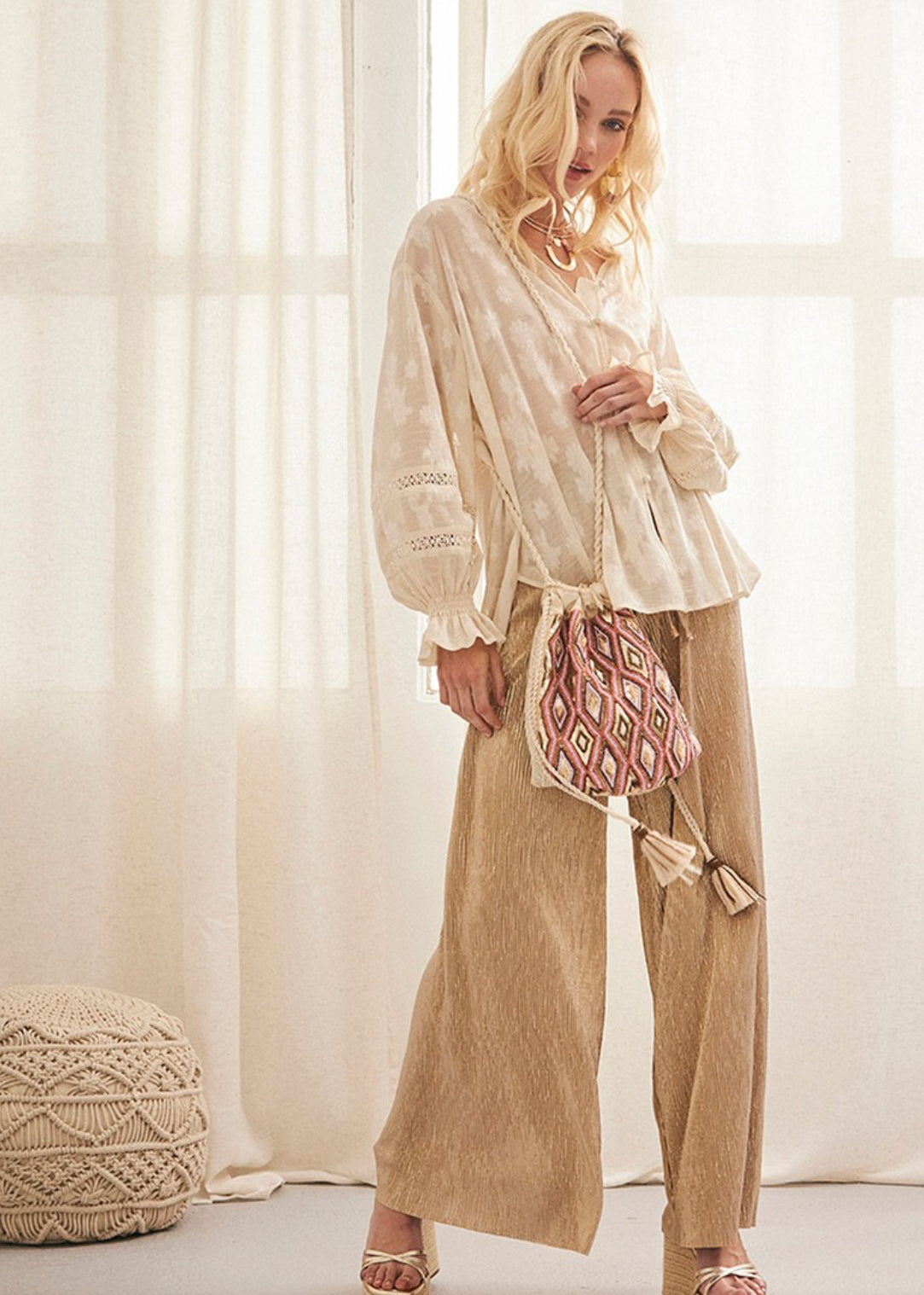 NKN OFRA BLONDE LACE JACQUARD BLOUSE