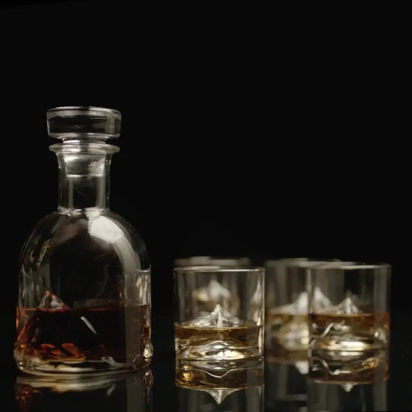 Liiton Everest Whiskey Set — Everest Glasses + Decanter