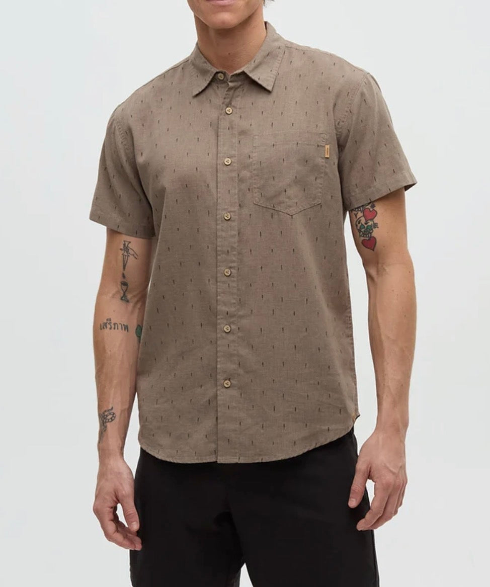 TENTREE Small Tree Mancos Shirt
Dobby Regular Collar SS
