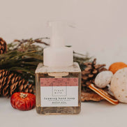 The fresh wife Mulled Wine Foaming Soap