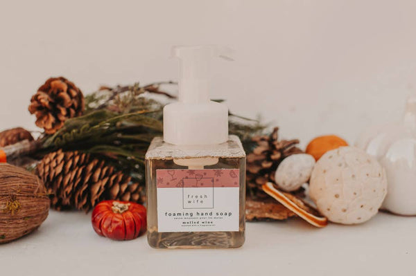 The fresh wife Mulled Wine Foaming Soap