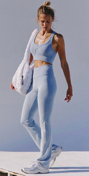 FREE PEOPLE GO TO SMOOTH FLARE / WASHED DENIM BLUE