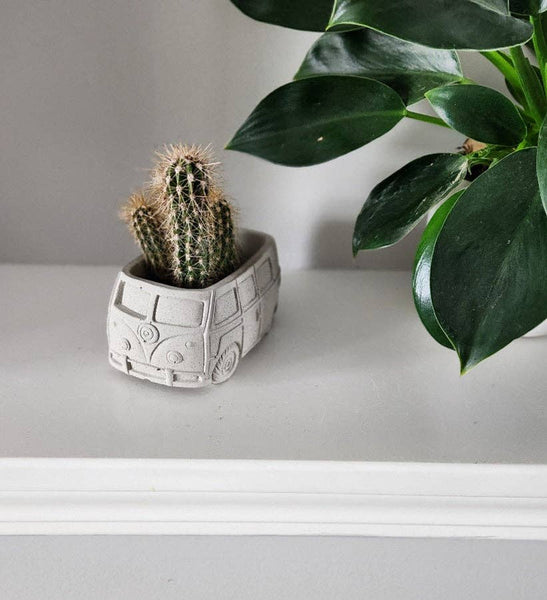 PLANT ‘ER HERE Retro Bus Compact Succulent Plant Pot