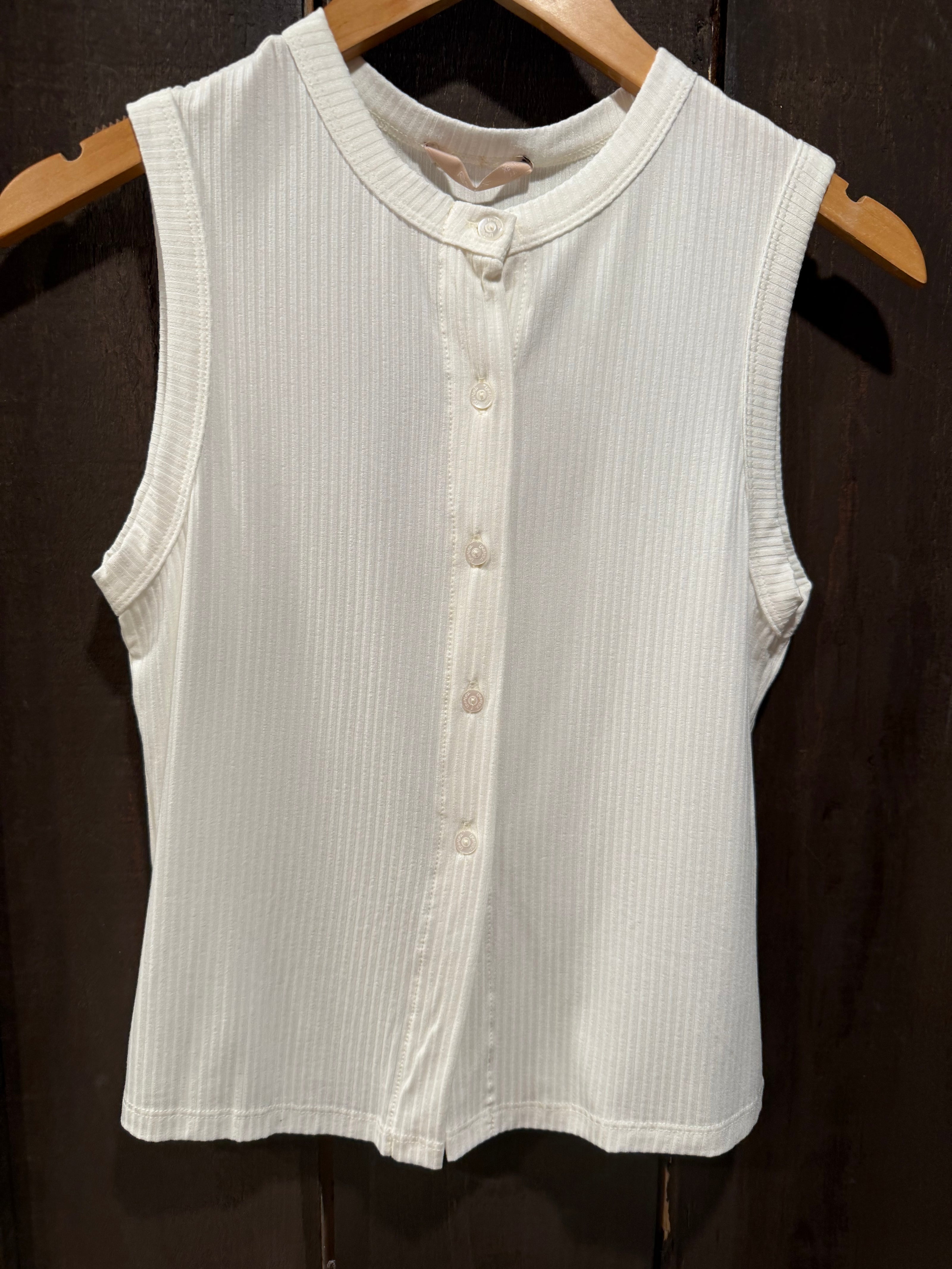 LEZ A LEZ BUTTON DOWN TANK