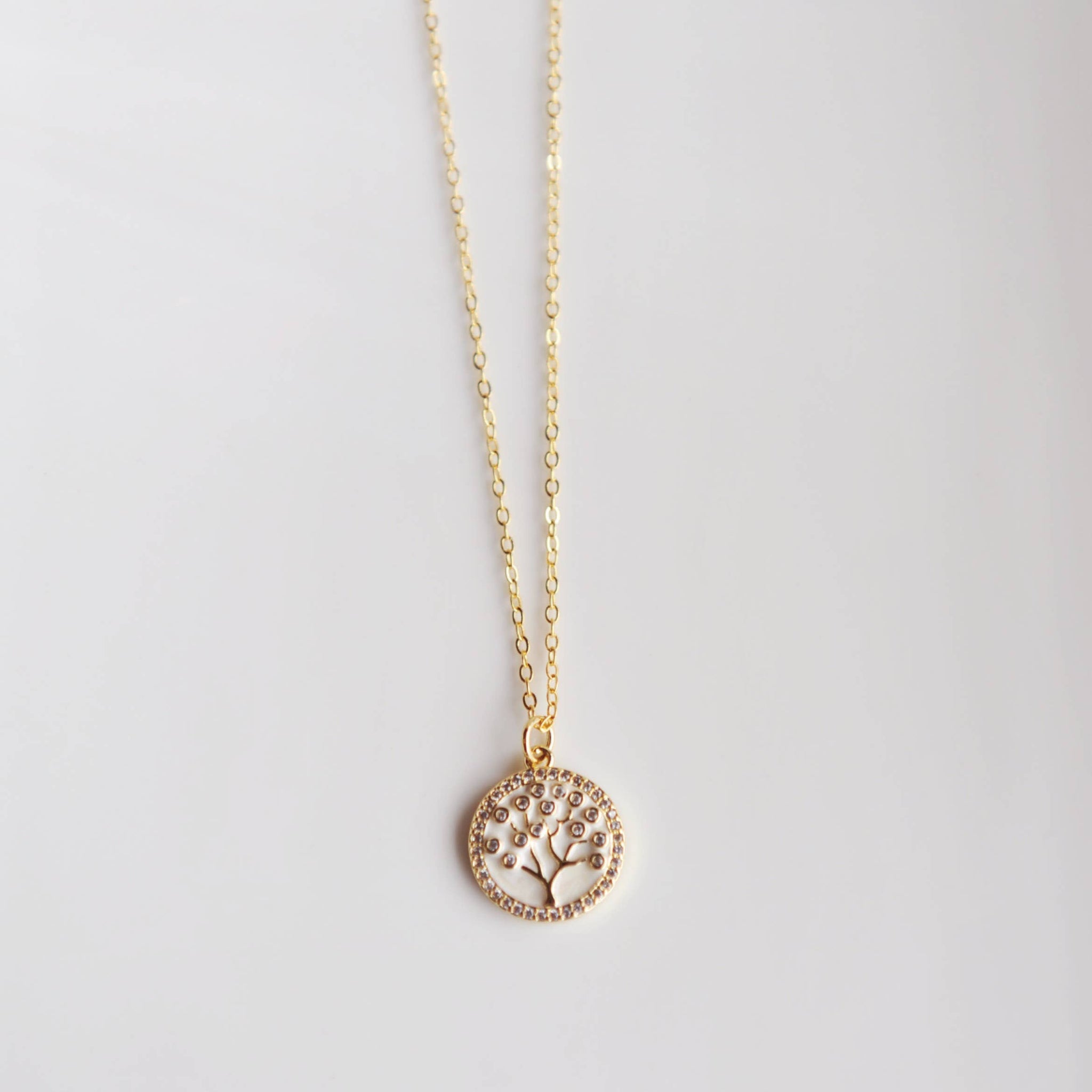 OH SO LOVELY Tree of life necklace