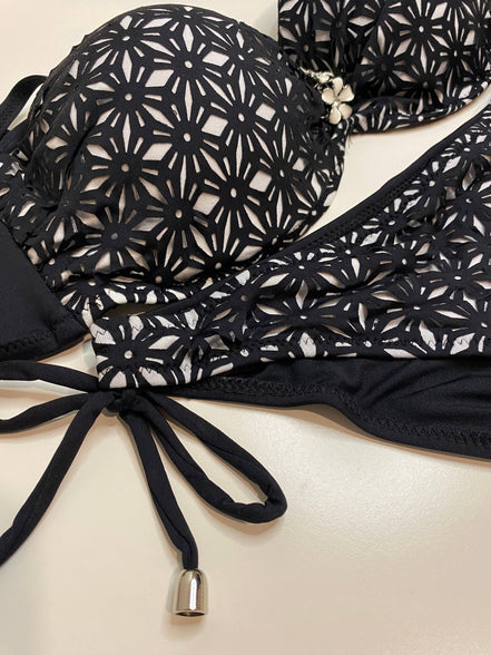 LAZYDAISYSWIMWEAR Streamlined Graceful Contour Elegance Bikini Set