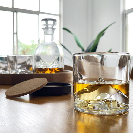 Liiton Everest Whiskey Set — Everest Glasses + Decanter