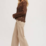 OPEN KNIT V-NECK PULLOVER - Scalloped Hem