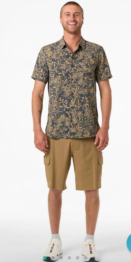 ONEILL TRAVELLER  PERFORATED PRINTED STANDARD SS WOVEN SHIRT