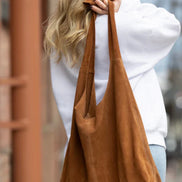 RISA UPCYCLED LEATHER KNOT TOTE