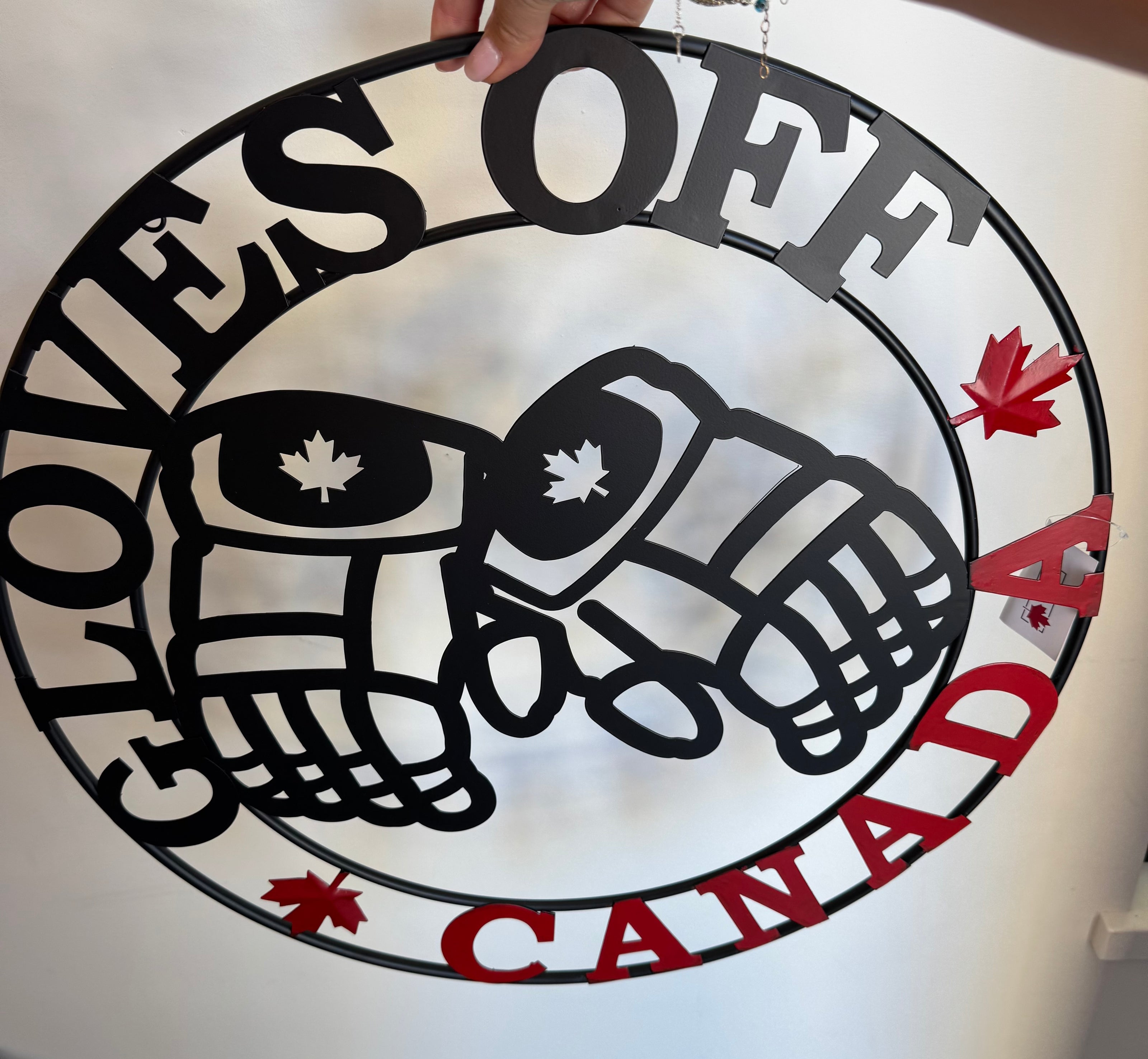 GLOVES OFF-CANADA HOCKEY Metal Wall Décor (2-2.4).