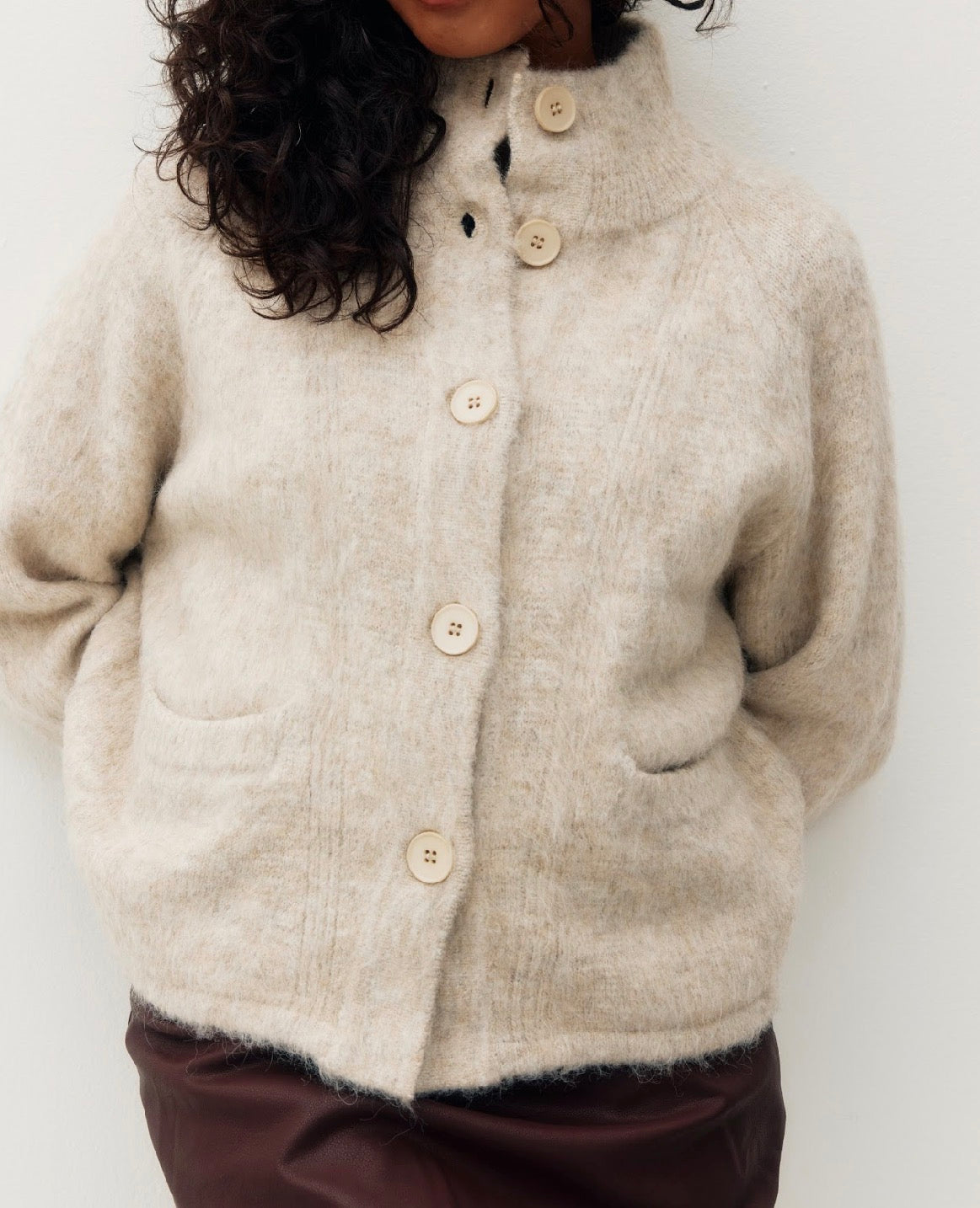 KUWALLA W Funnel Alpaca Cardigan