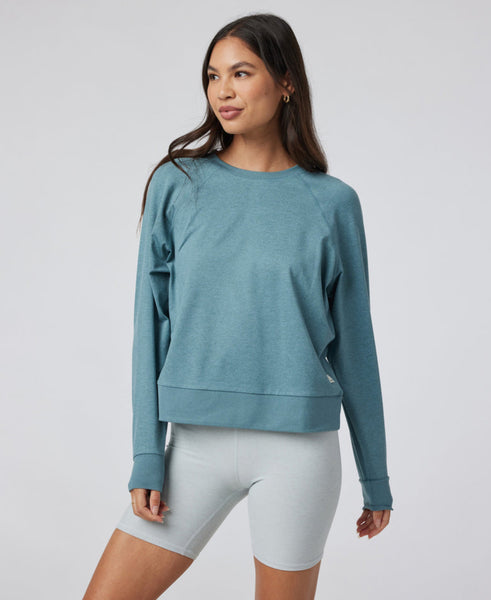 VUORI Long Sleeve Halo Crew
Women's DreamKnit™ Crew