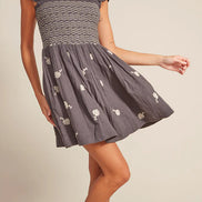 RD STYLE FRANCIS SHIRRED DRESS WITH EMBROIDERY
