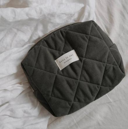 DANS LE SAC SMALL ORGANIC COTTON QUILTED POUCH